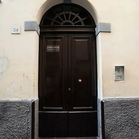 Apartman Canelli House *